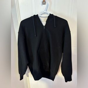 Aritzia TNA Sweatfleece Black Hoodie (Zip-Up) EUC